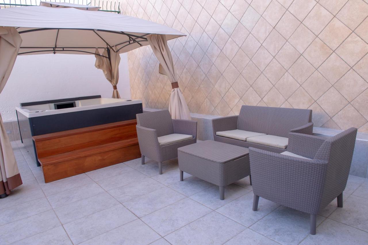 Joyce Luxury Suite Monopoli Extérieur photo